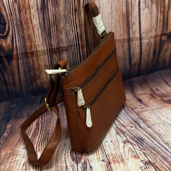 NWT FOSSIL Voyager Leather Crossbody Bag - Picture 4 of 5